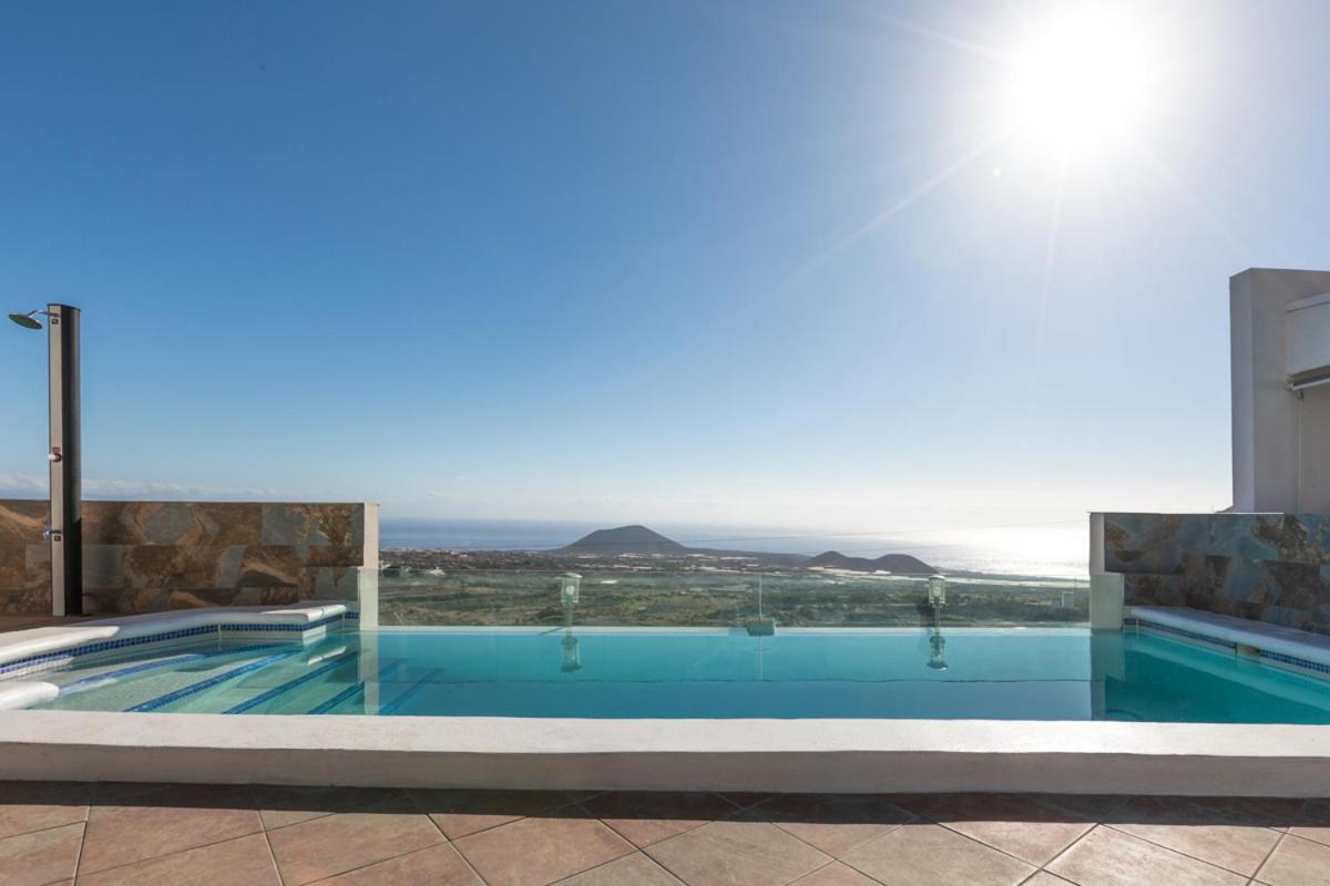 Jvg Villas - Villa Carolina Гуимар Экстерьер фото